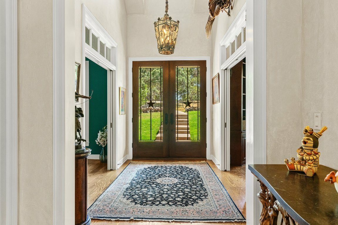 Property Photo: 500 Panther Creek Road TX 78619