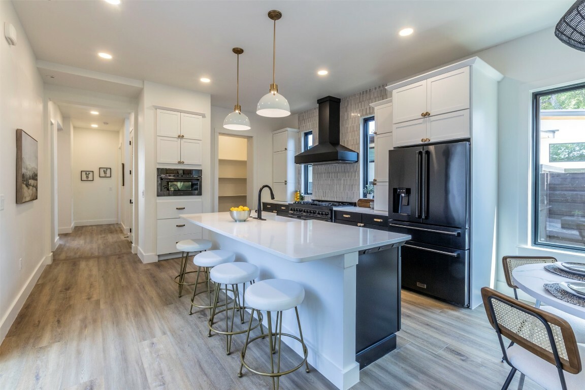 Property Photo:  613 Rock Park Drive  TX 78746 