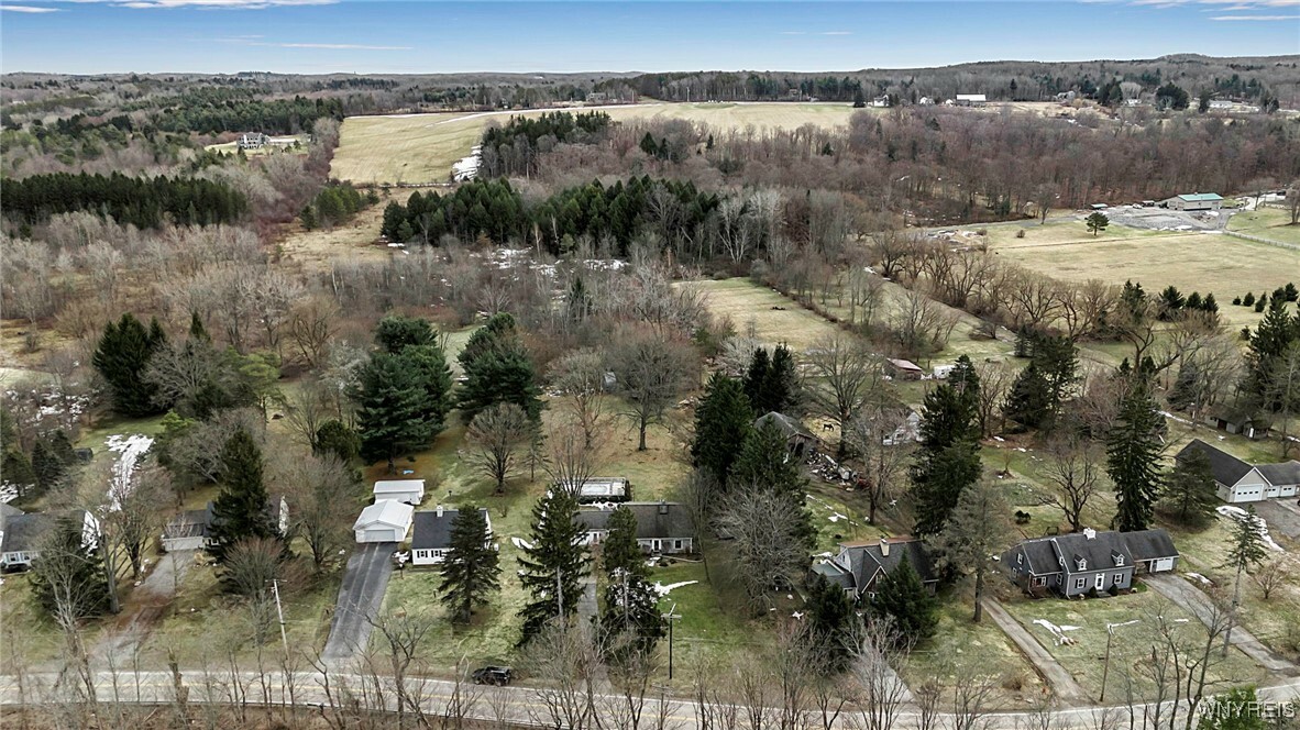 Property Photo:  1168 Grover Road  NY 14052 