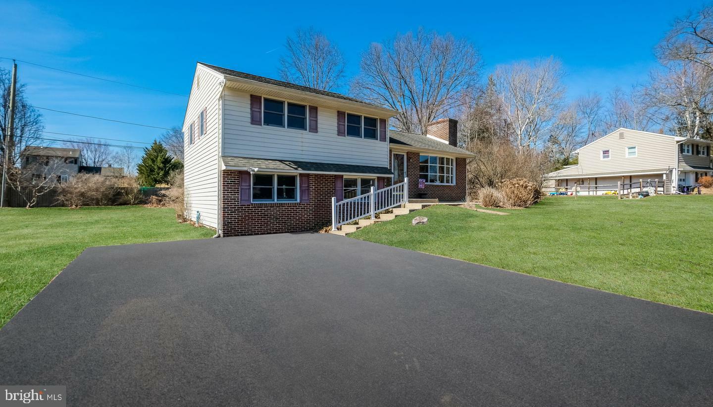 Property Photo:  226 Forrest Drive  PA 18914 