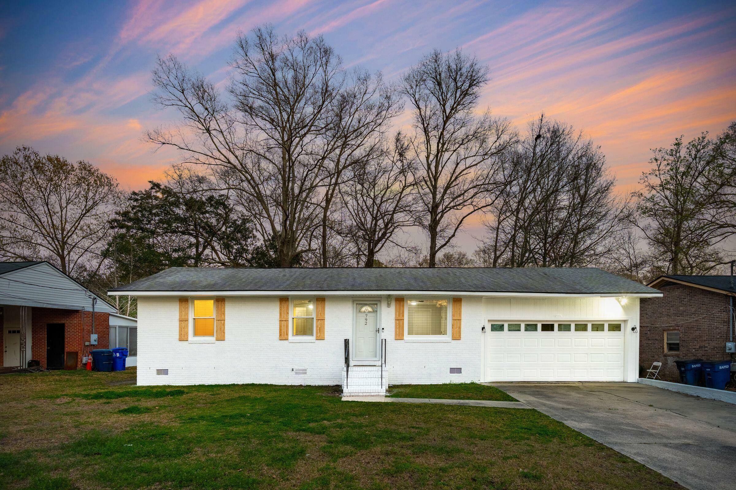 Property Photo:  792 Cartwright Drive  SC 29414 