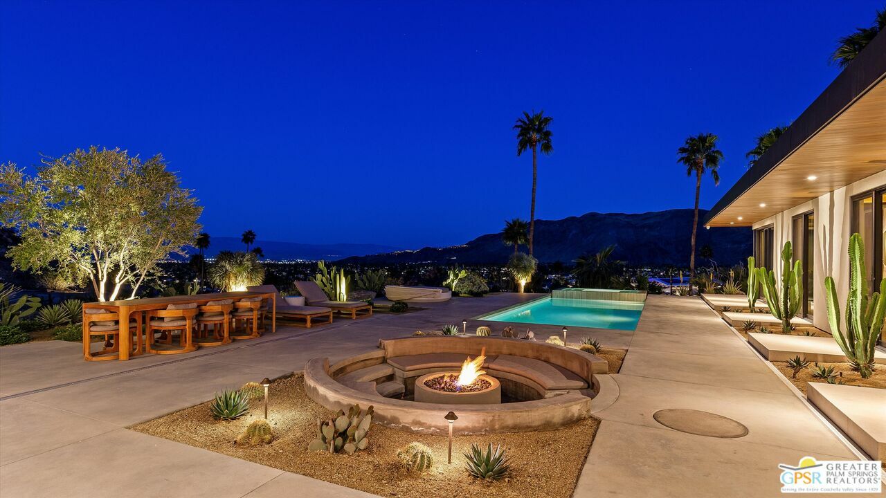 Property Photo: 2481 Cahuilla Hills Dr CA 92264
