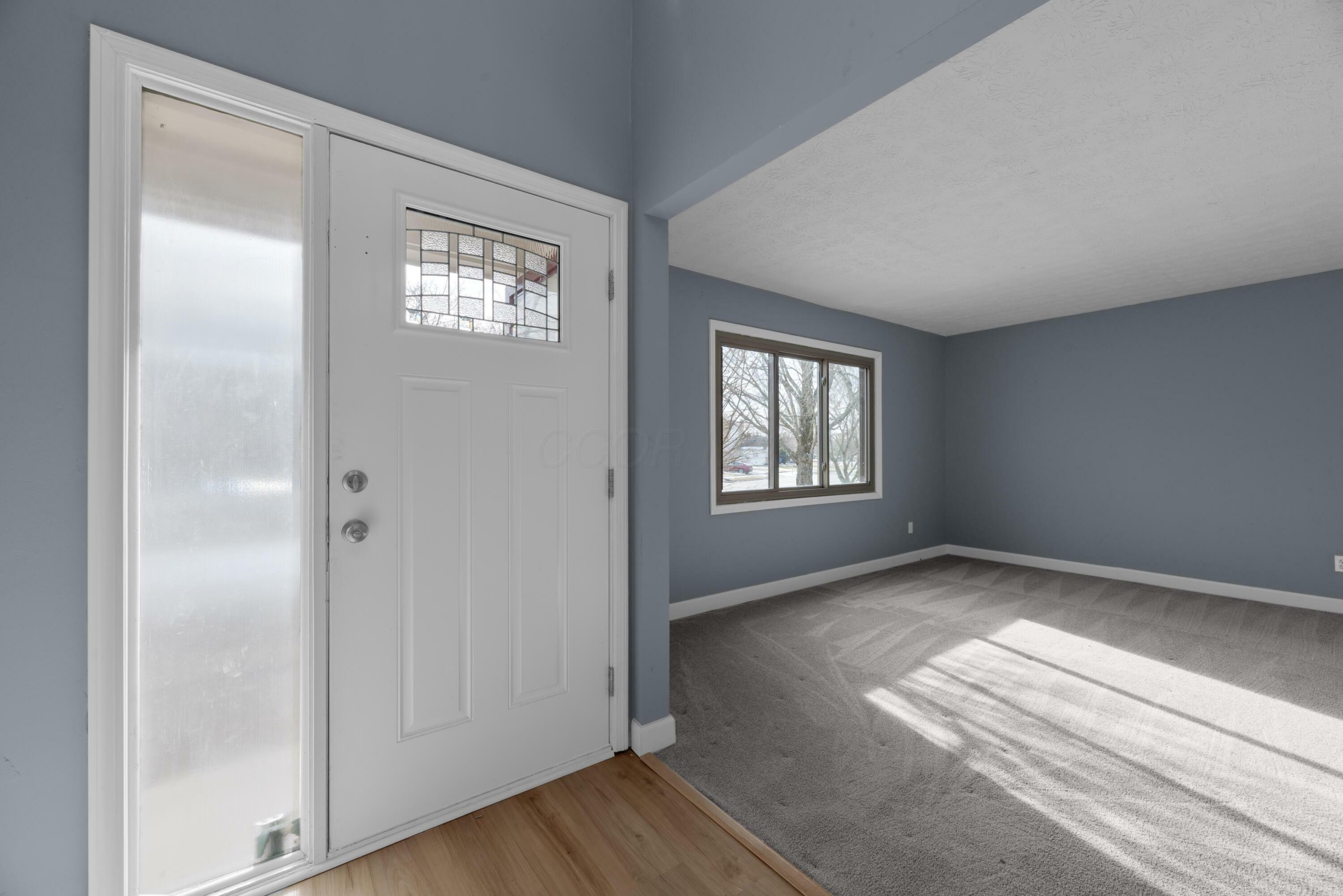Property Photo: 343 Olde Mill Drive OH 43082