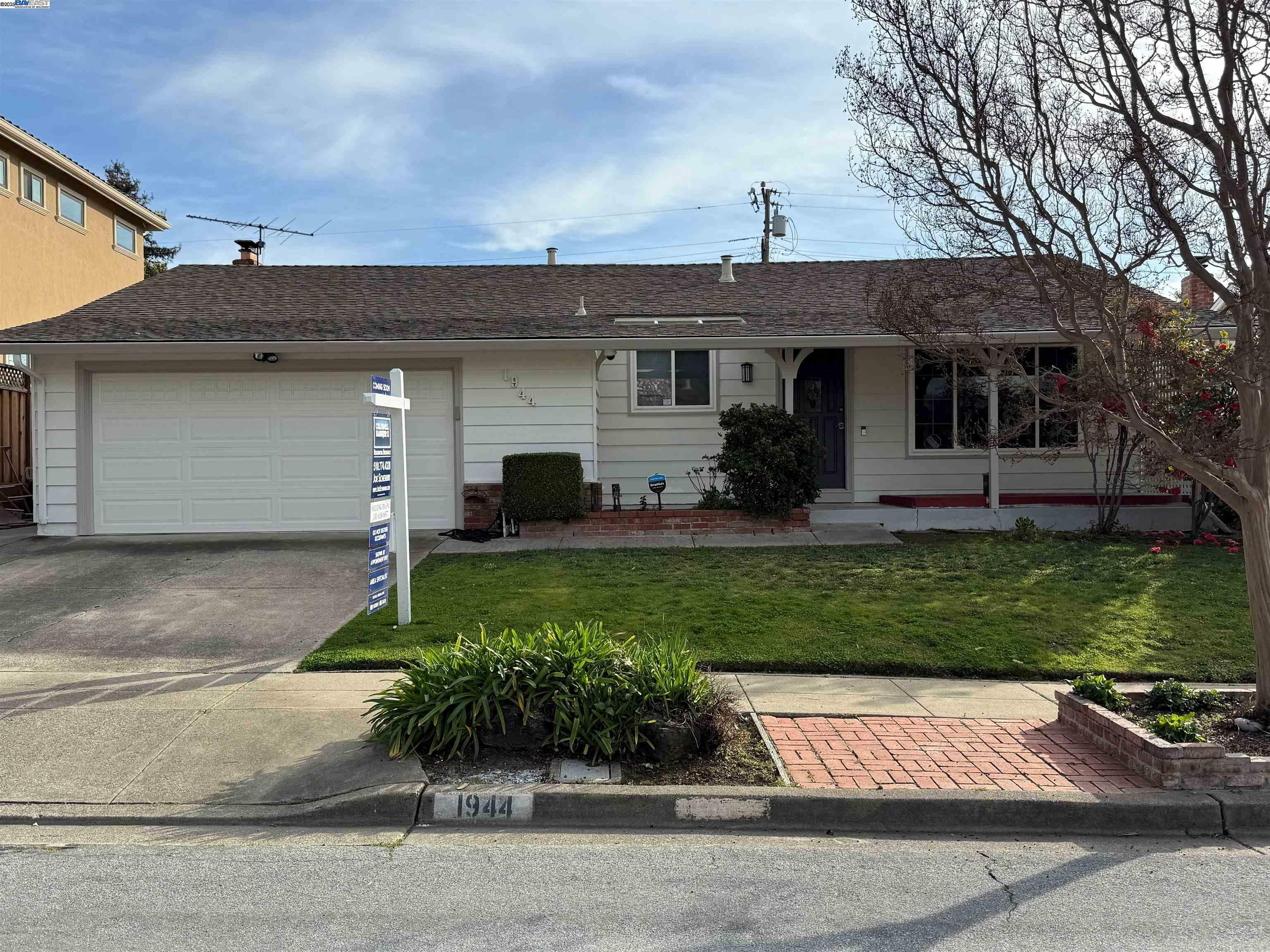 Property Photo: 1944 Waycross Rd CA 94539