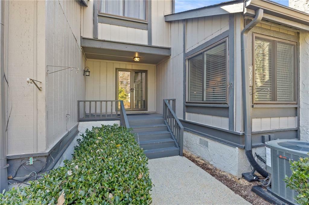 Property Photo: 3071 Balearic Drive SE GA 30067