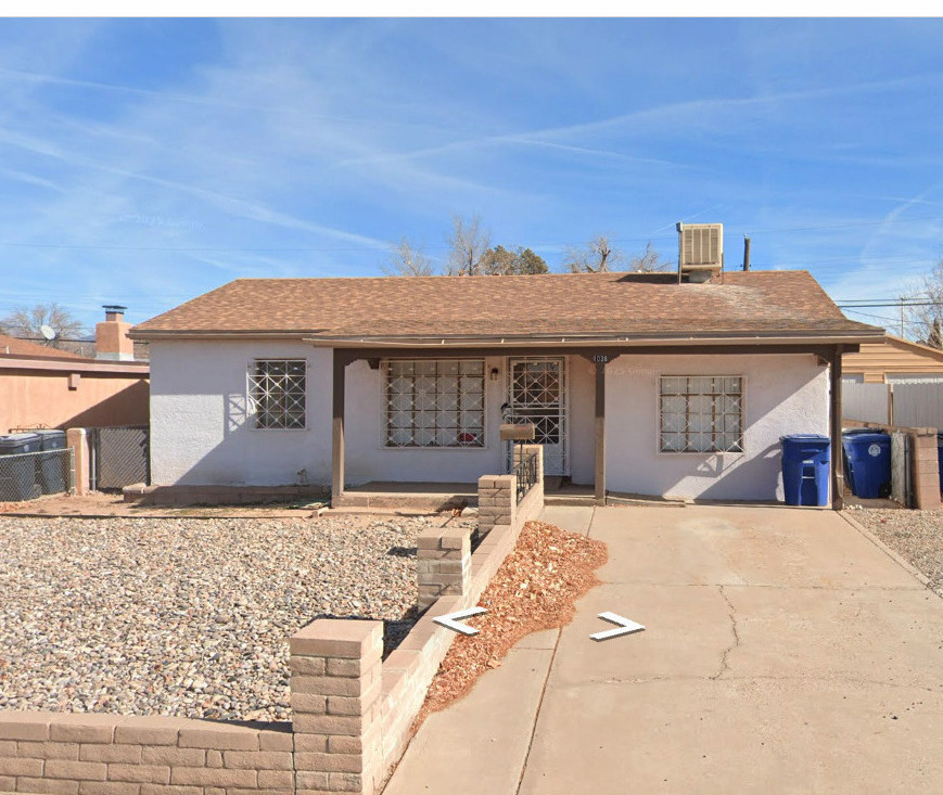 Property Photo:  1038 Buena Vista Drive SE  NM 87106 