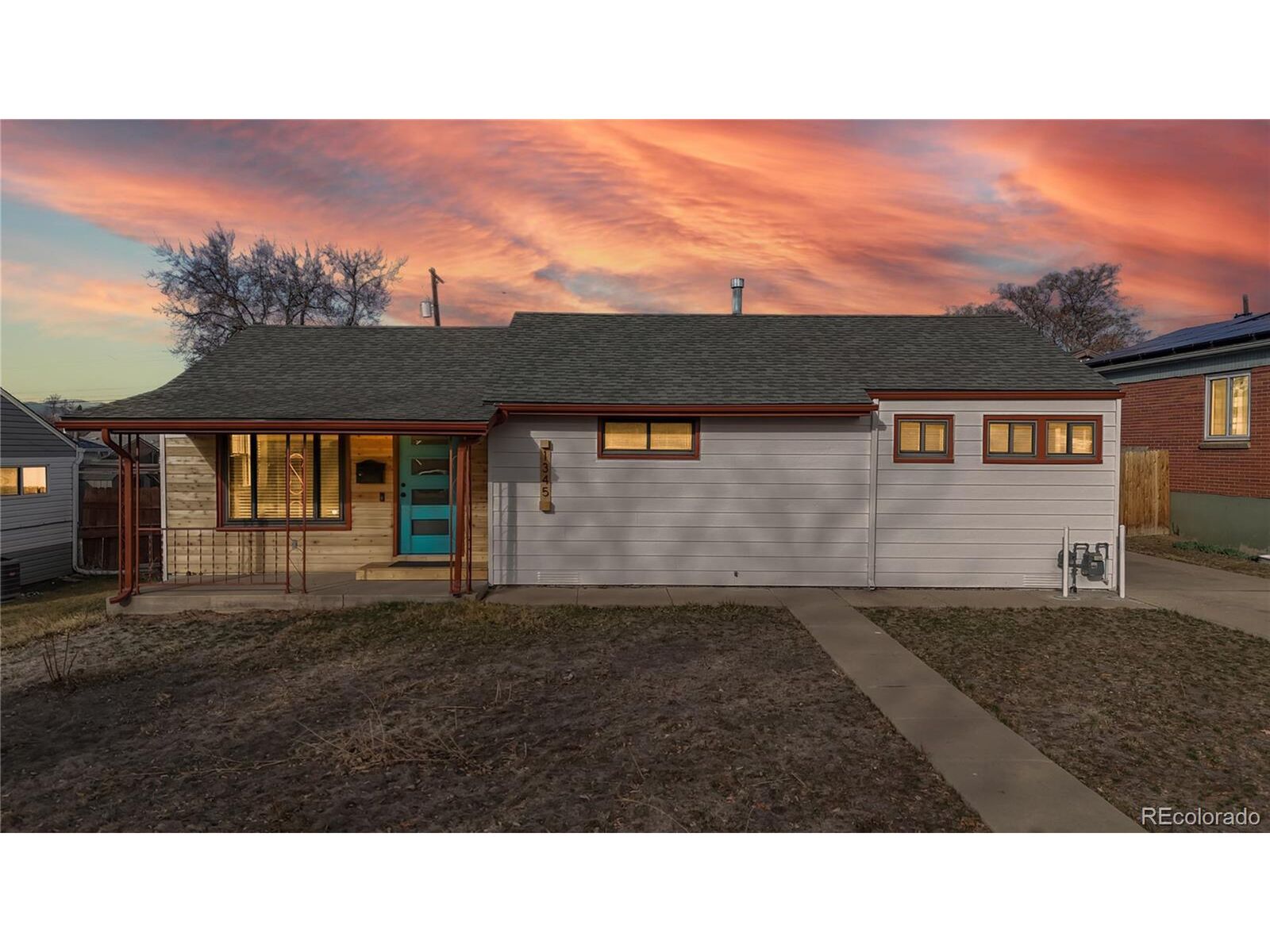 Property Photo:  1345 S Meade St  CO 80219 