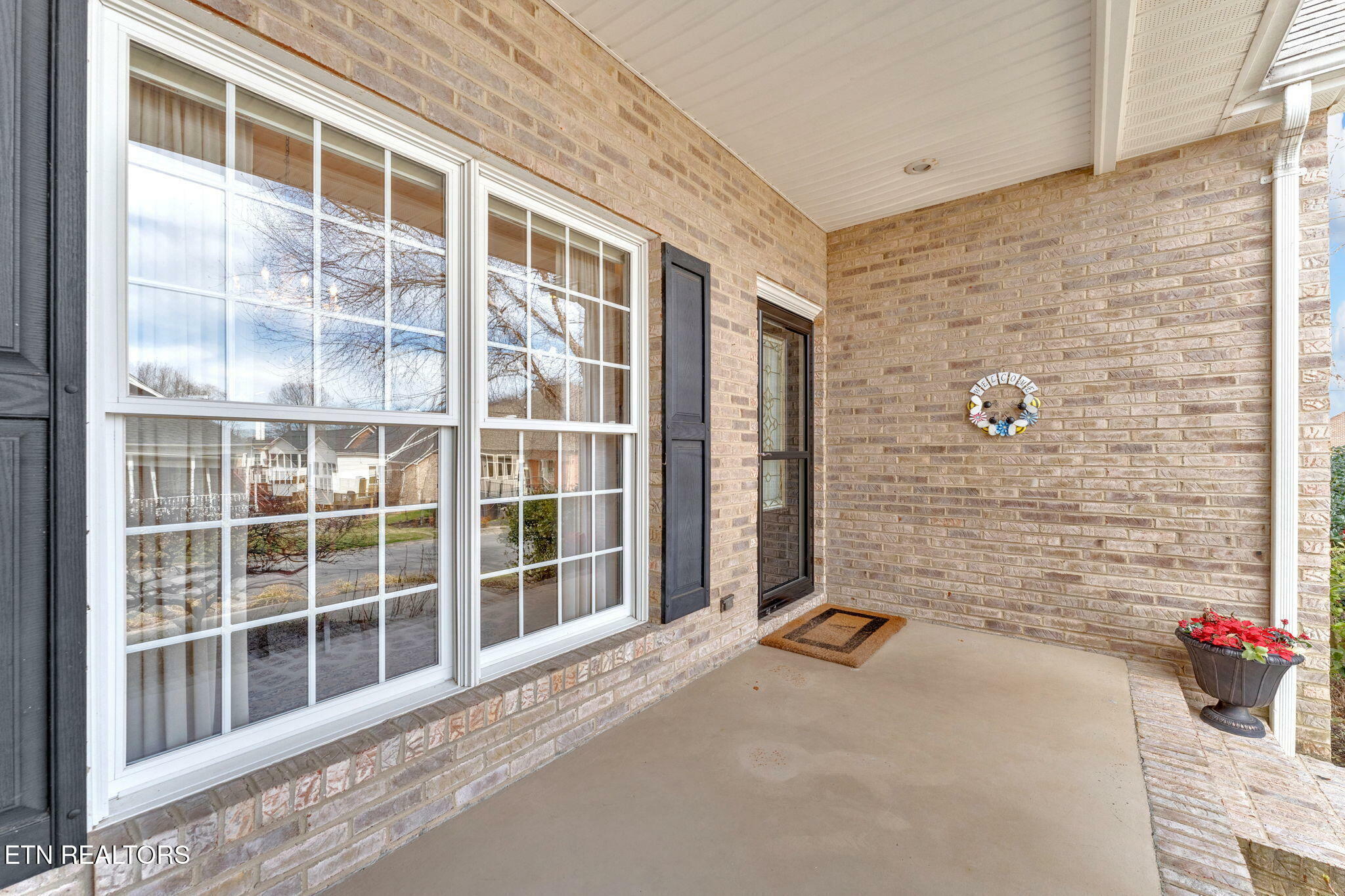 Property Photo: 4205 Roderick Court TN 37663