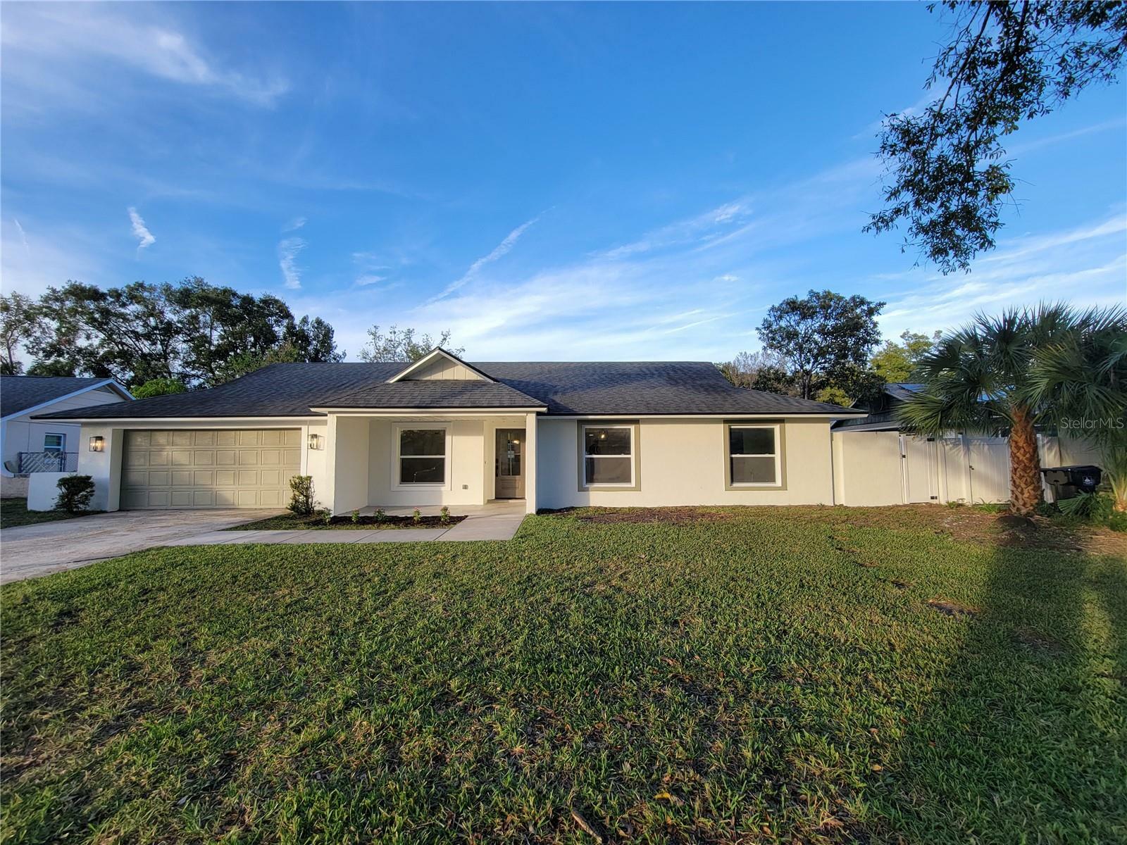 Property Photo:  5153 Lido  FL 32807 