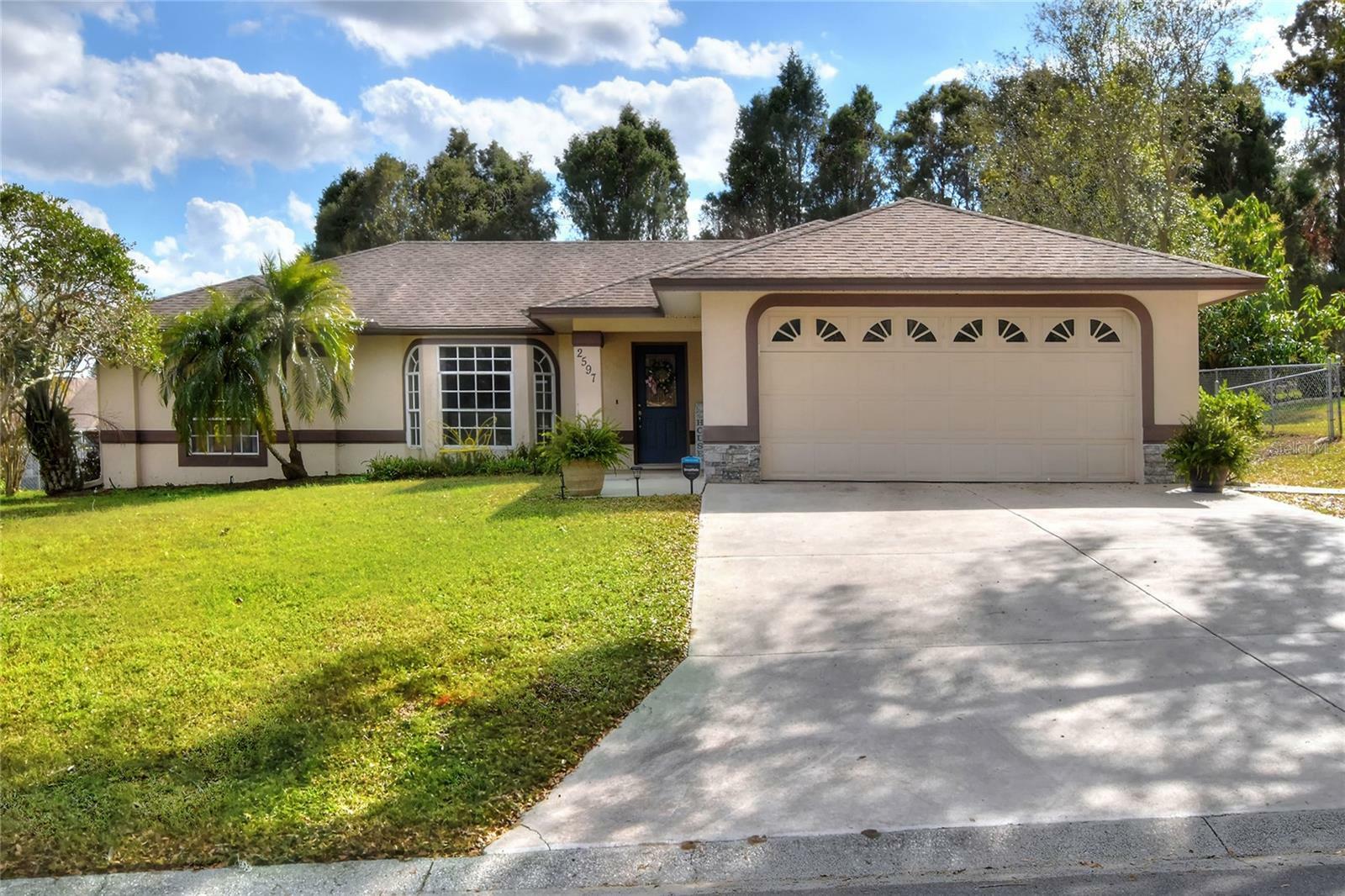 2597 Highlands Vue Parkway  Lakeland FL 33812 photo