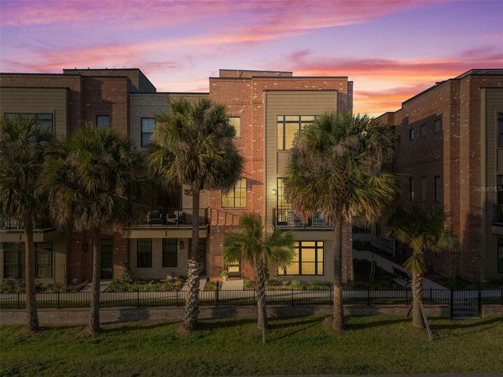 60 N Park Avenue  Winter Garden FL 34787 photo