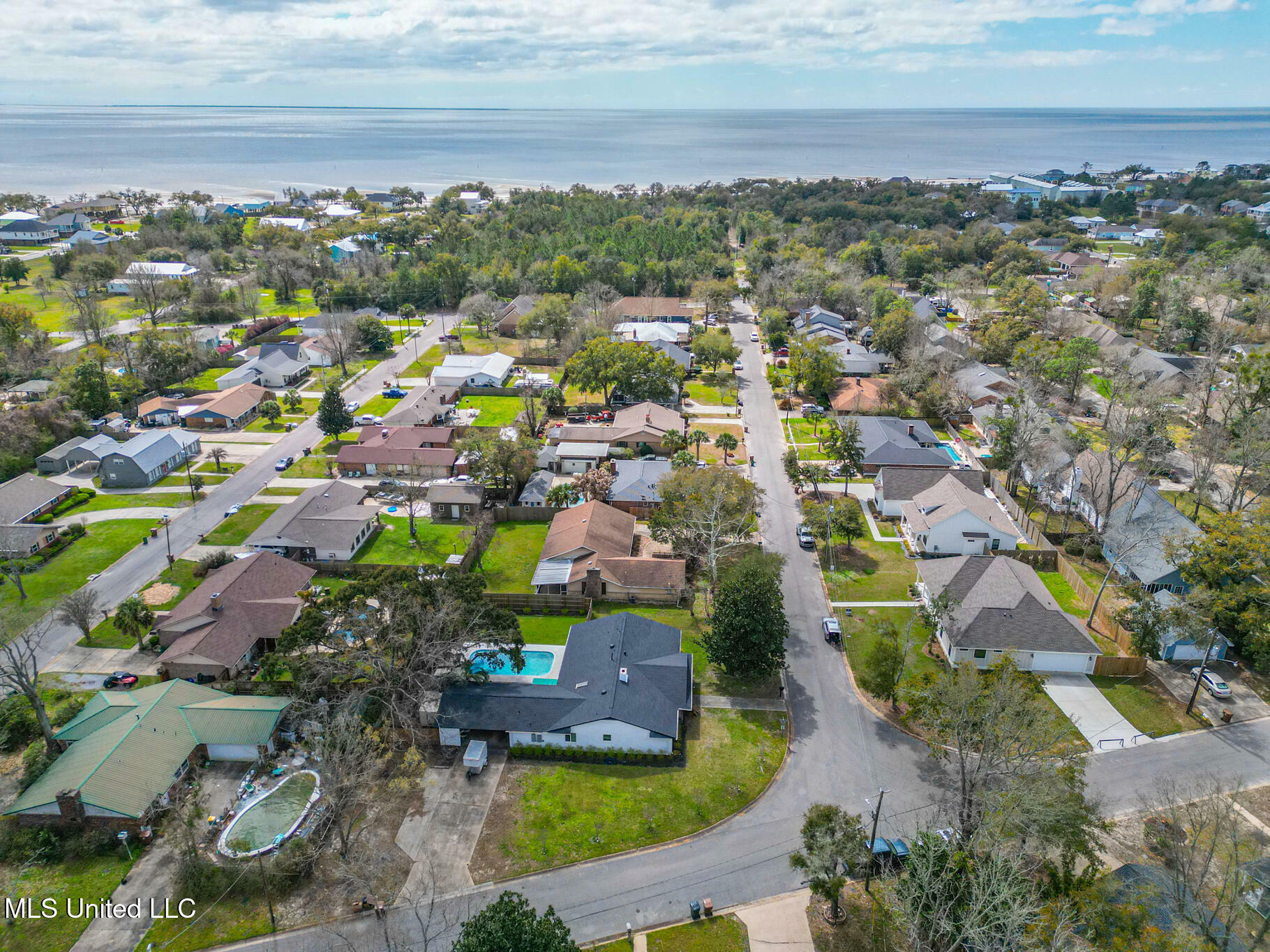 Property Photo:  114 Driftwood Drive  MS 39560 