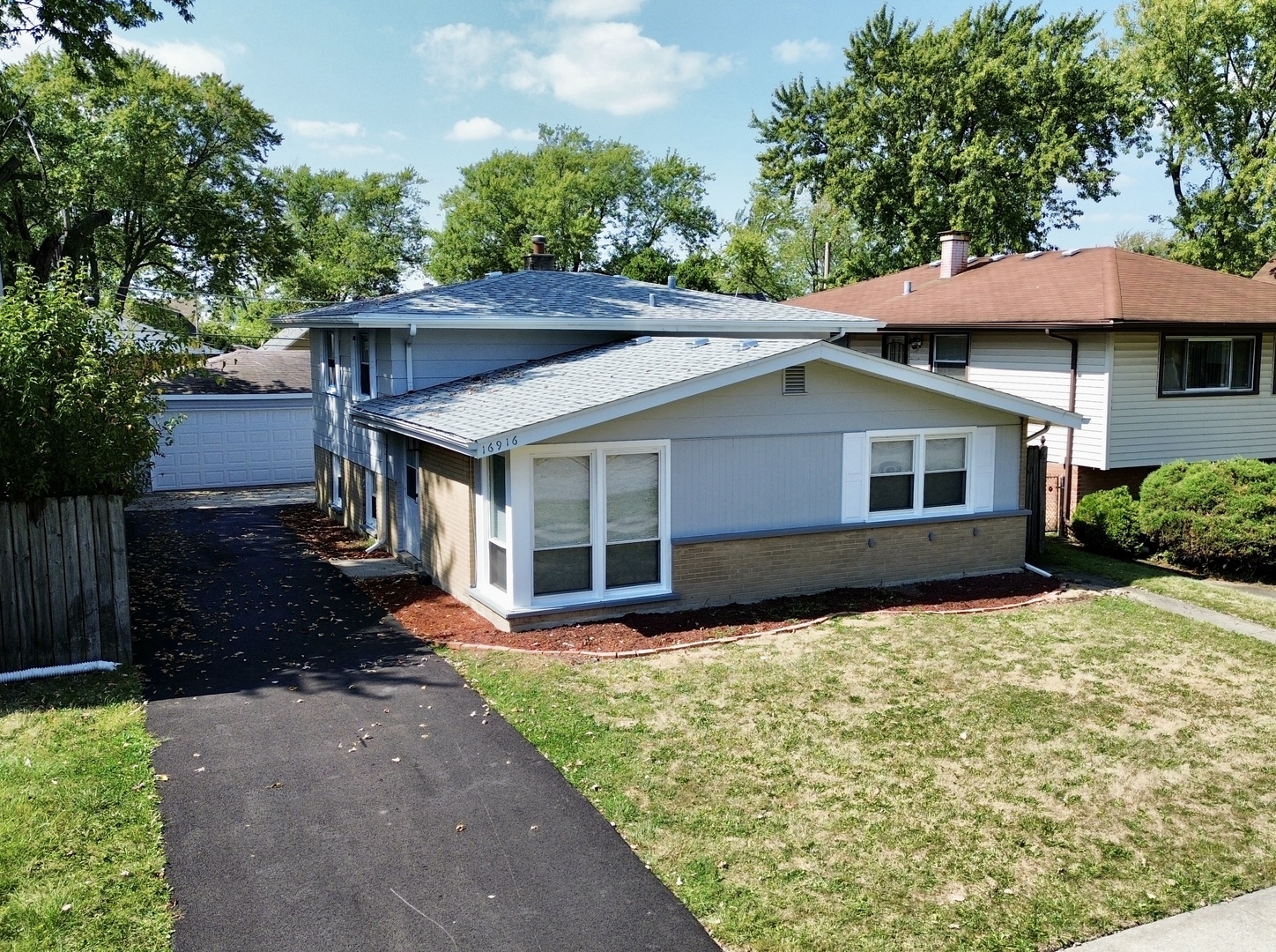 16916 Old Elm Drive  Country Club Hills IL 60478 photo