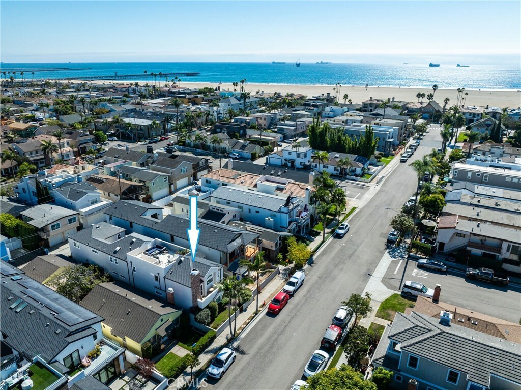 Property Photo: 212 2nd Street CA 90740