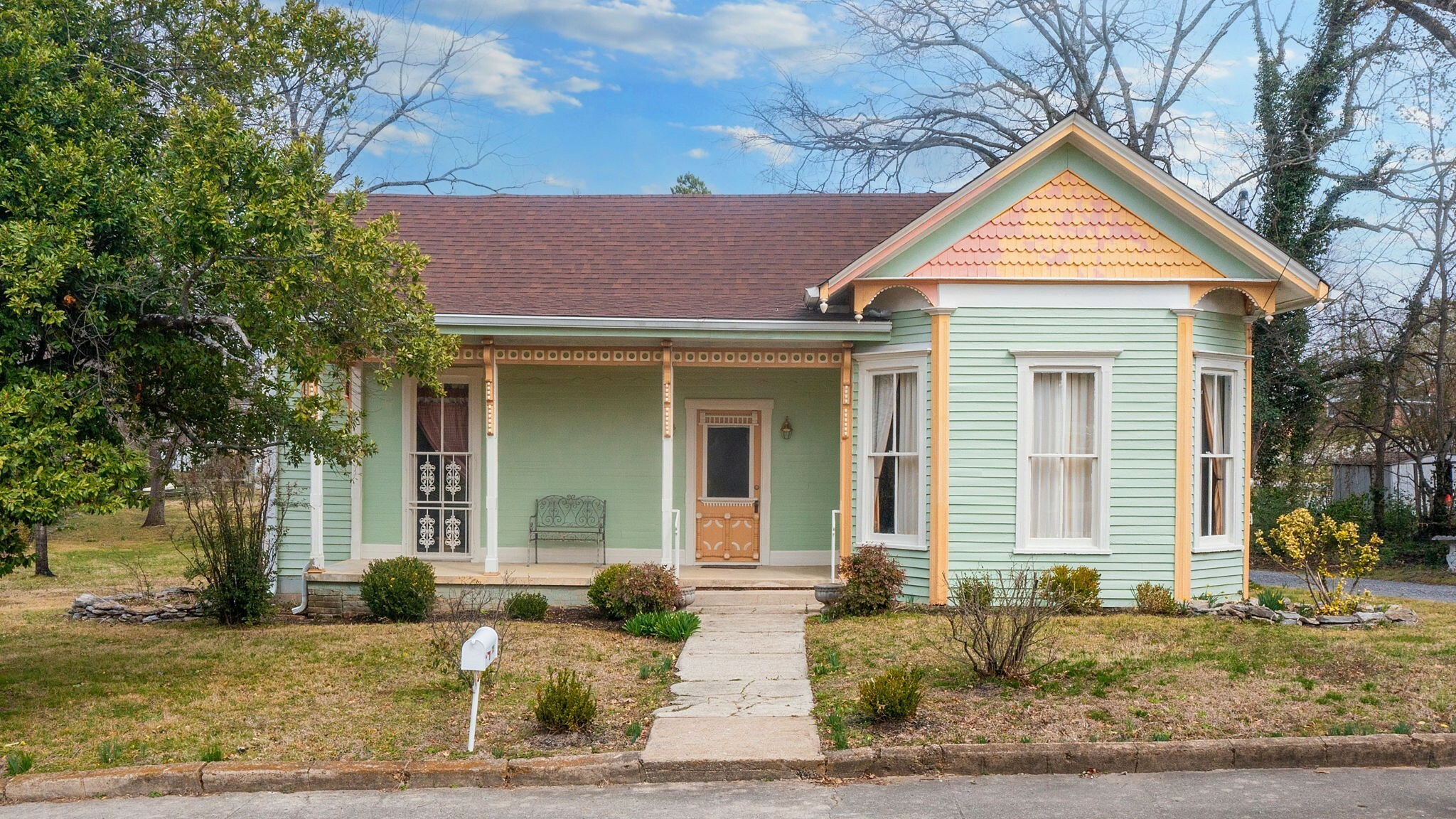 709 Belmont Ave  Shelbyville TN 37160 photo