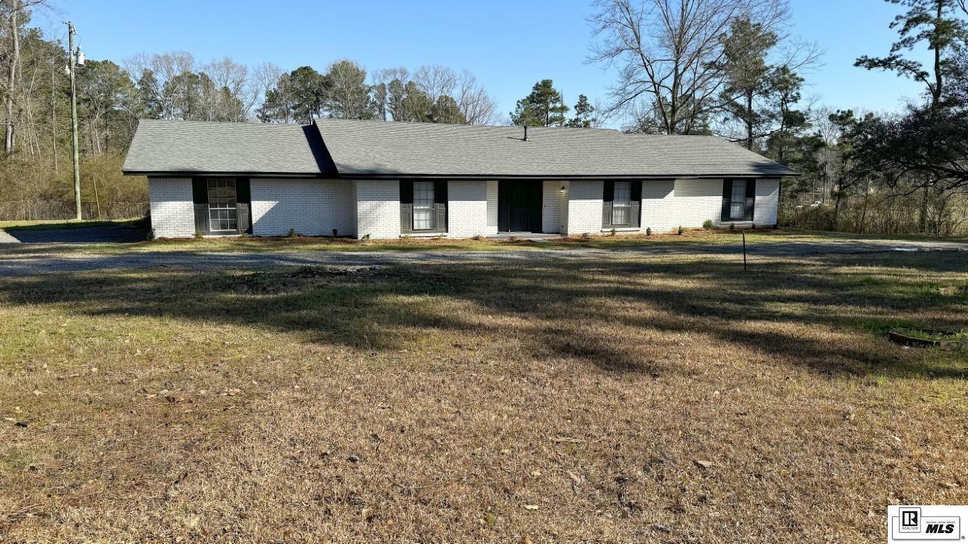 Property Photo: 1705 Highway 80 LA 71225