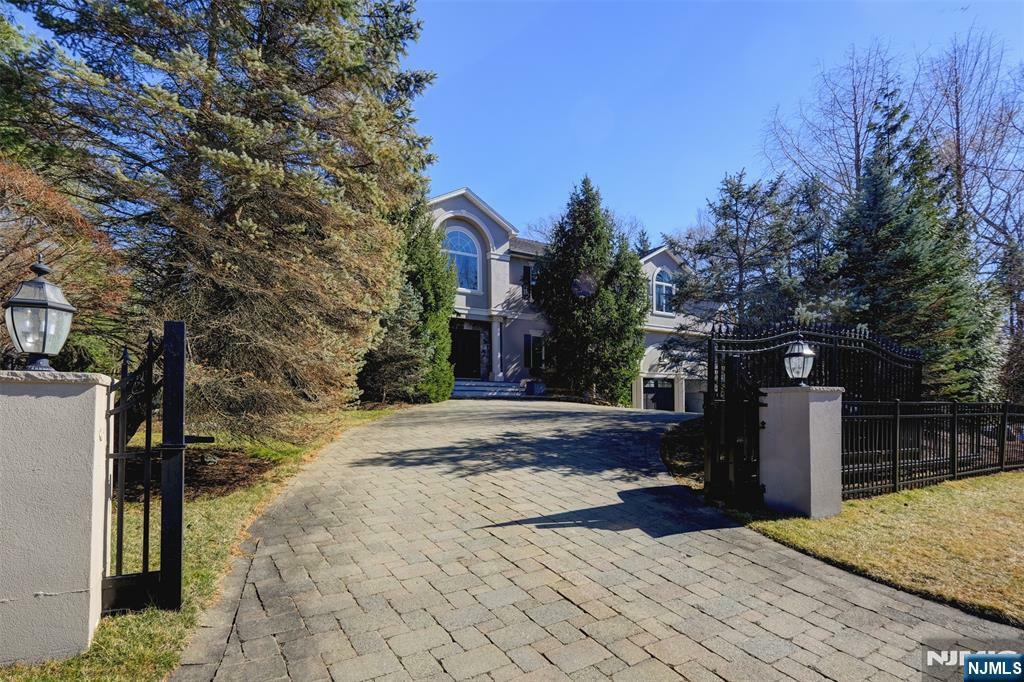 Property Photo: 74 Sherwood NJ 07648
