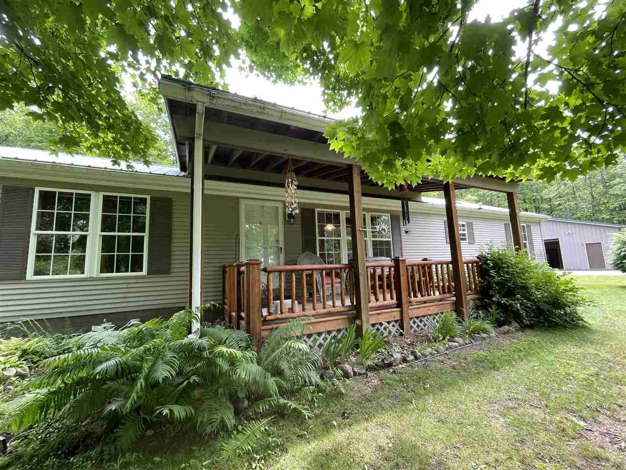Property Photo:  3035 Blackberry Ln  MI 49706 