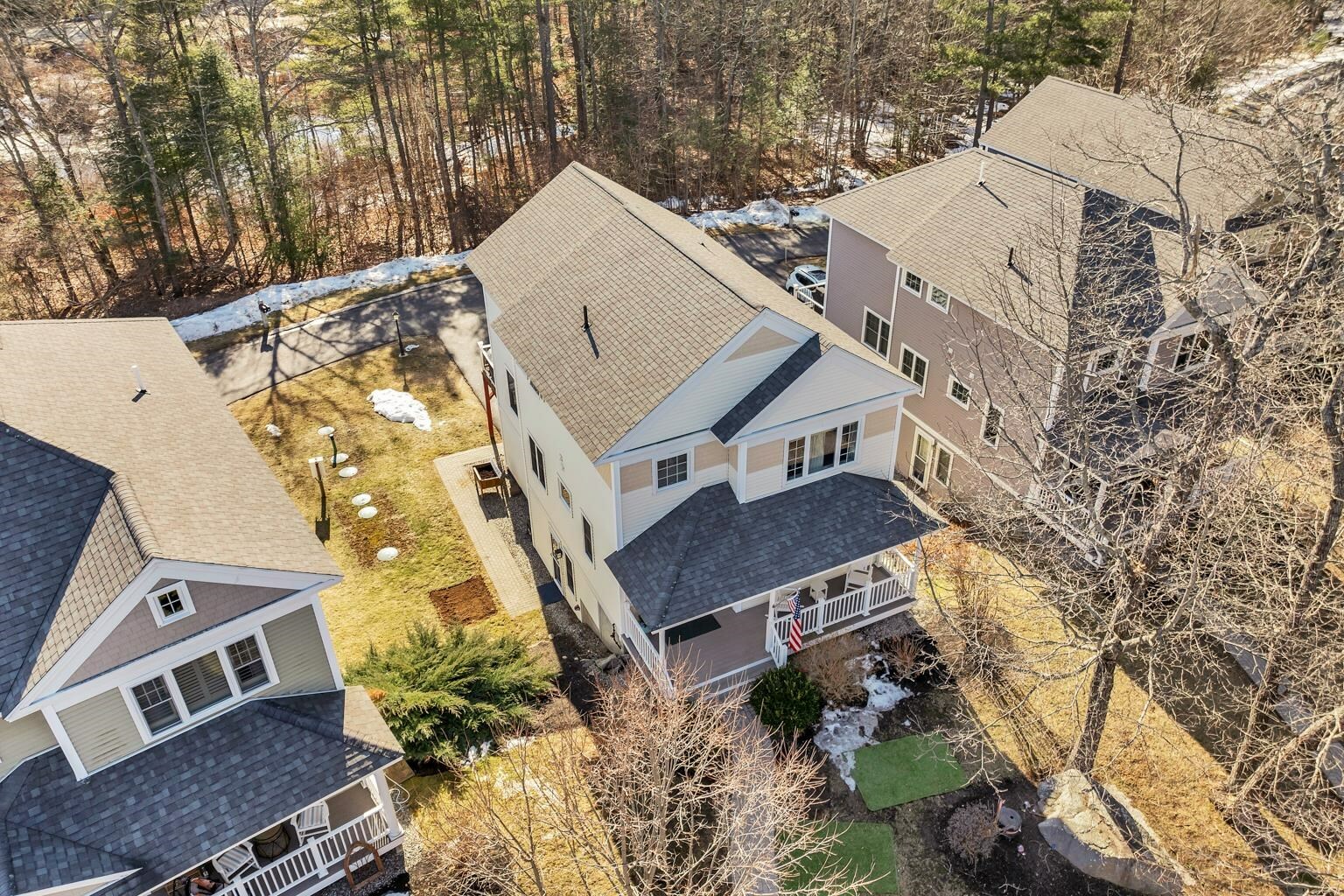 Property Photo: 3 Rocky Ridge Circle NH 03833