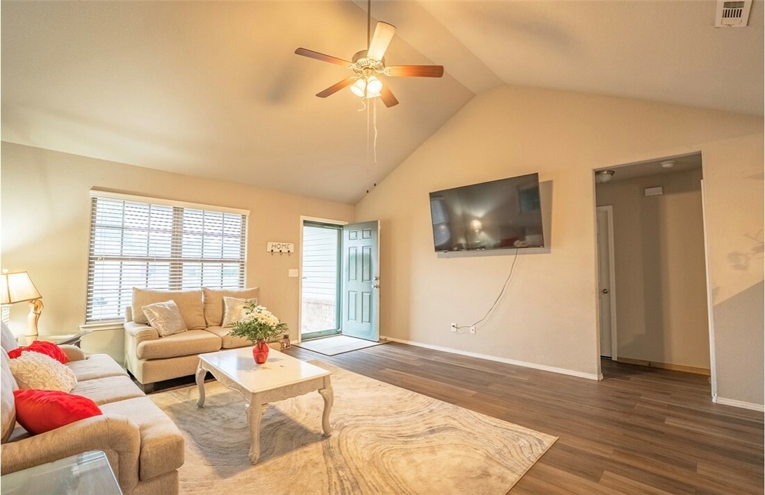 Property Photo: 3504 Reynolds AR 72764