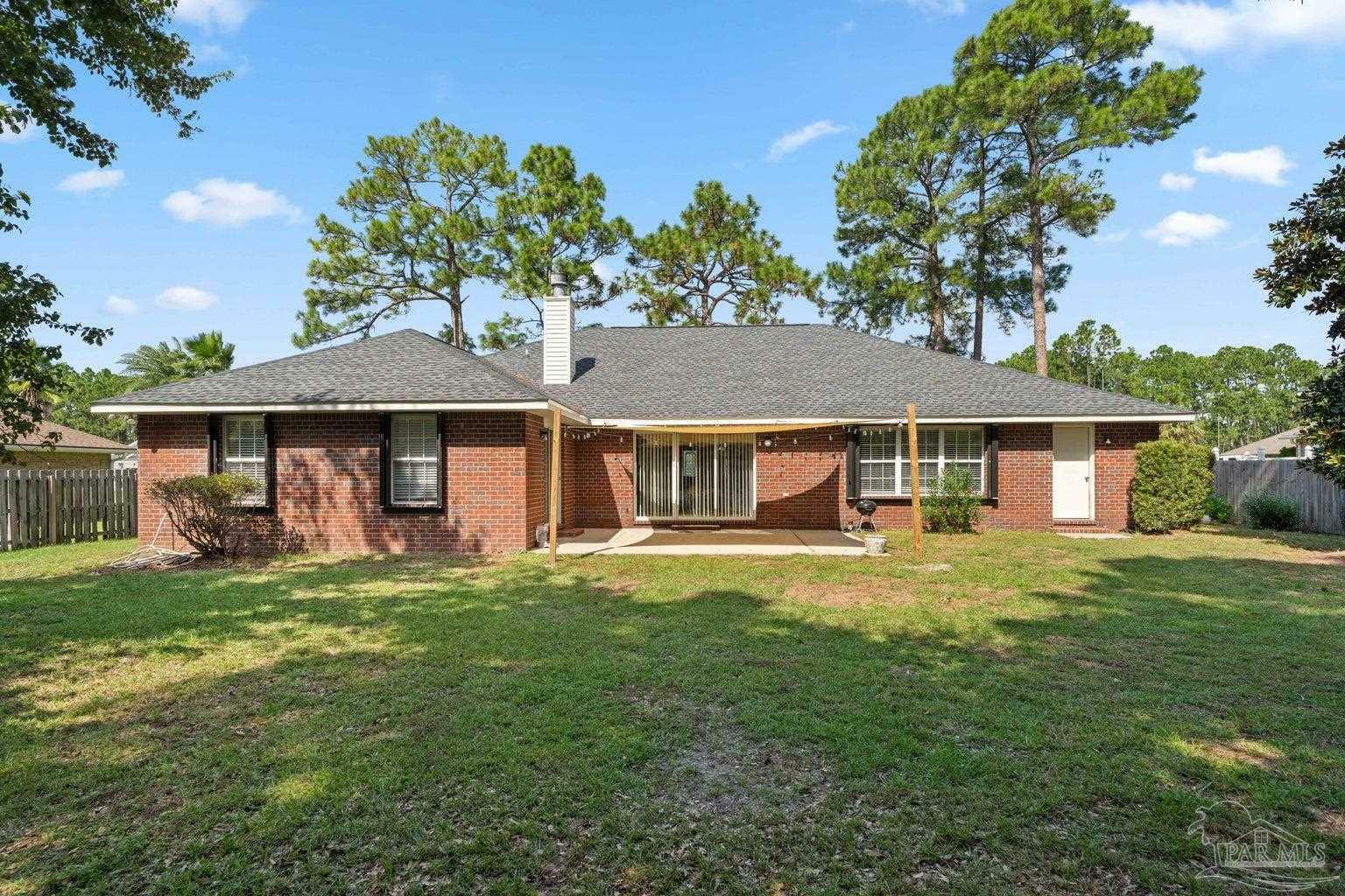 Property Photo:  7199 Riverview St  FL 32566 