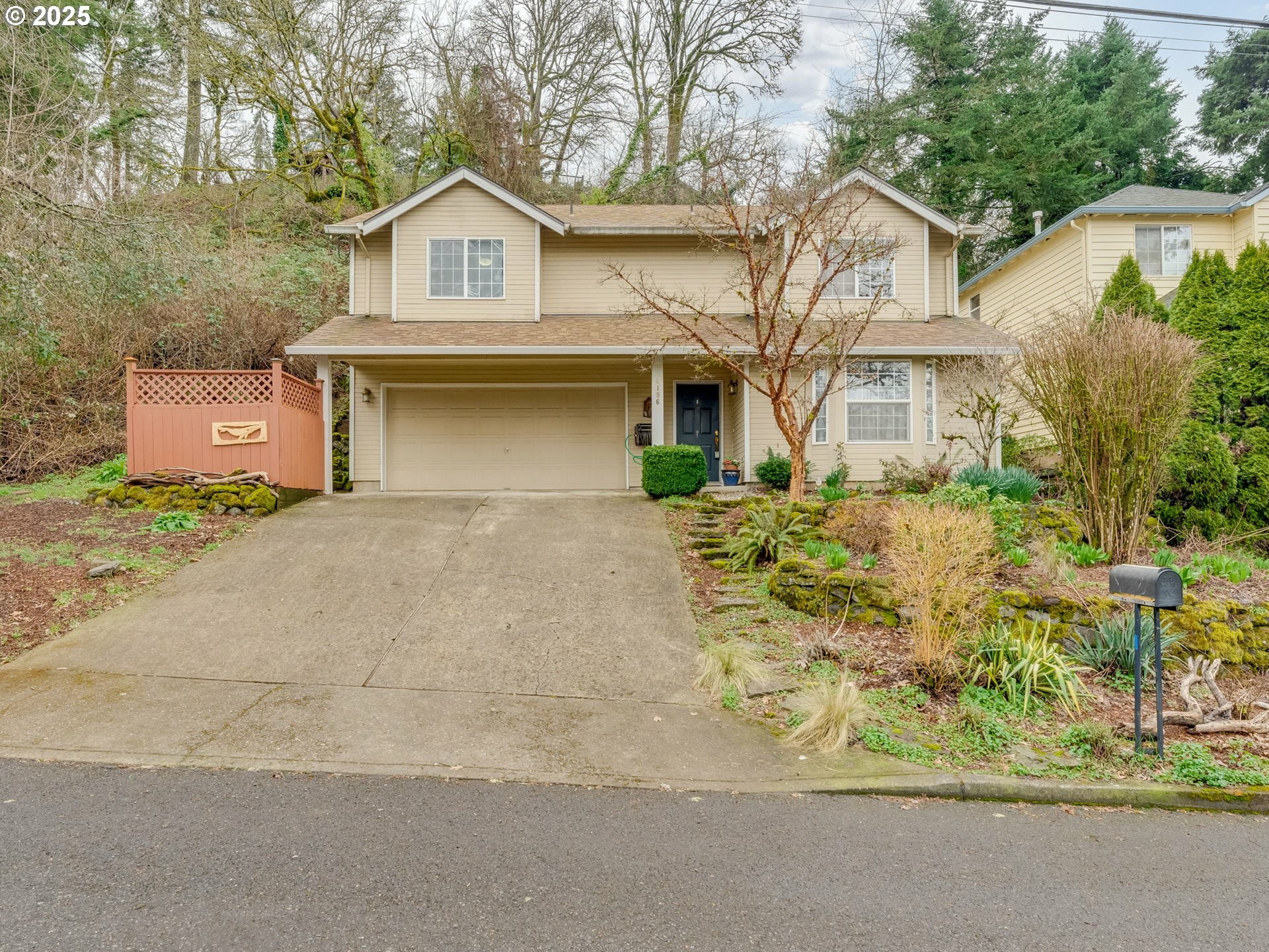 4196 SE Pinehurst Ave  Milwaukie OR 97267 photo