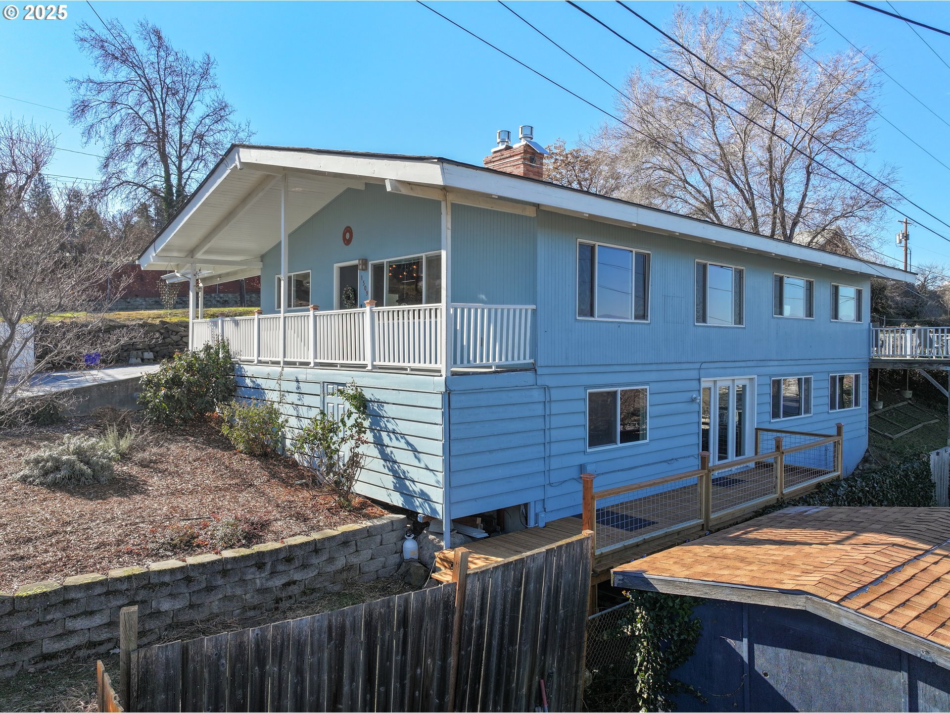 Property Photo:  1509 Quinton St  OR 97058 