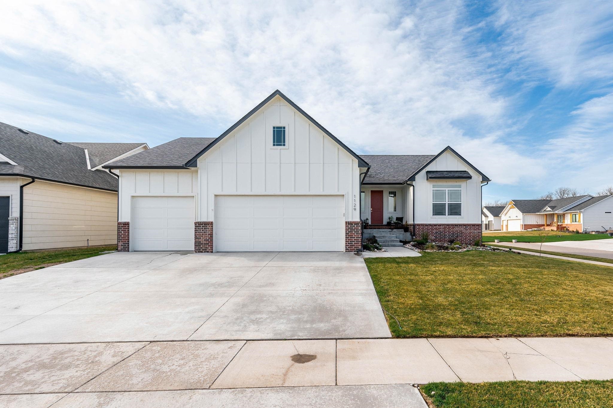 1129 W Shellbark St  Goddard KS 67052 photo