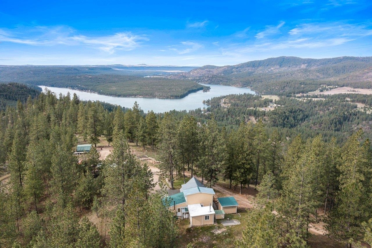 Property Photo:  6885 Cummings Canyon Way  WA 99034 