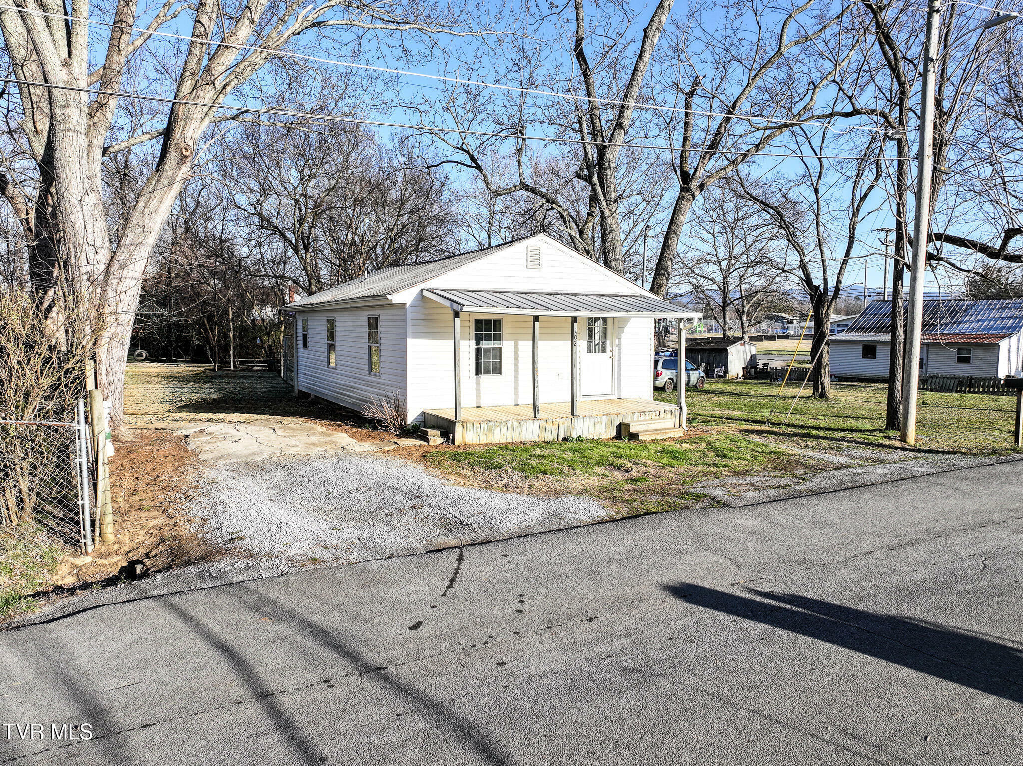 Property Photo:  102 Sycamore Street  TN 37745 