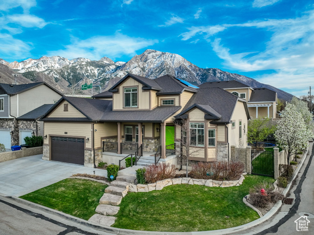 Property Photo: 3725 S Grandeur Park Ln UT 84109