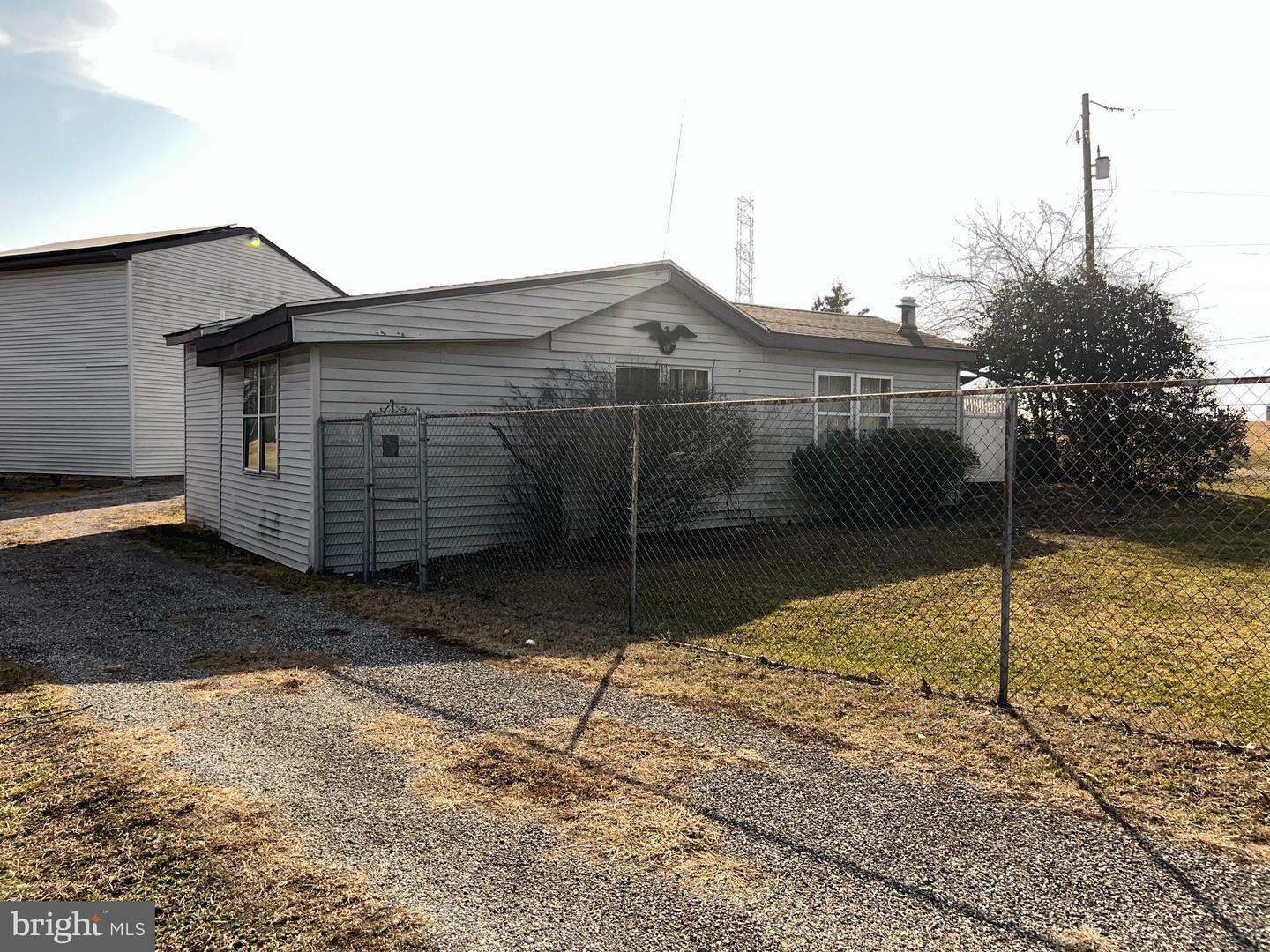 Property Photo: 393 Sherwood Drive PA 17015