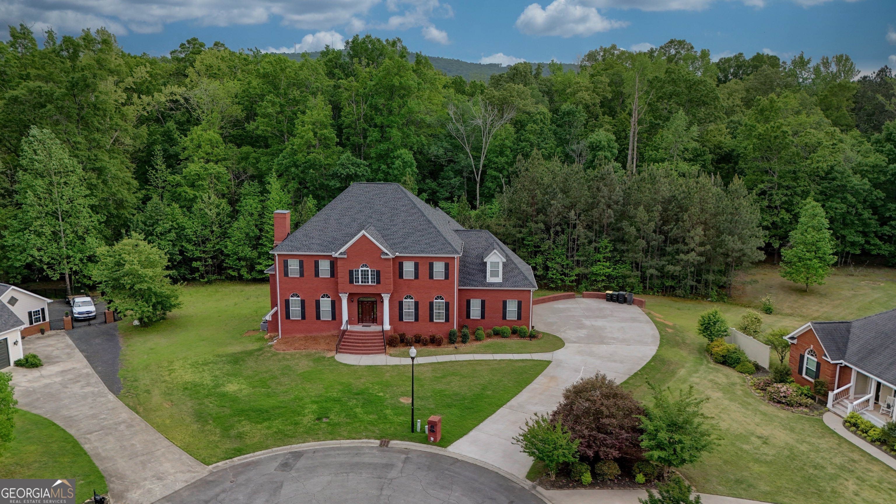 Property Photo: 44 Westbrook Drive SW GA 30165