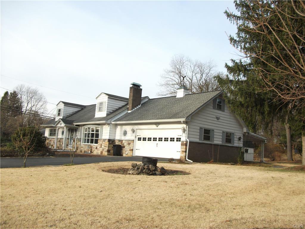 Property Photo: 1050 Edward Avenue PA 18103