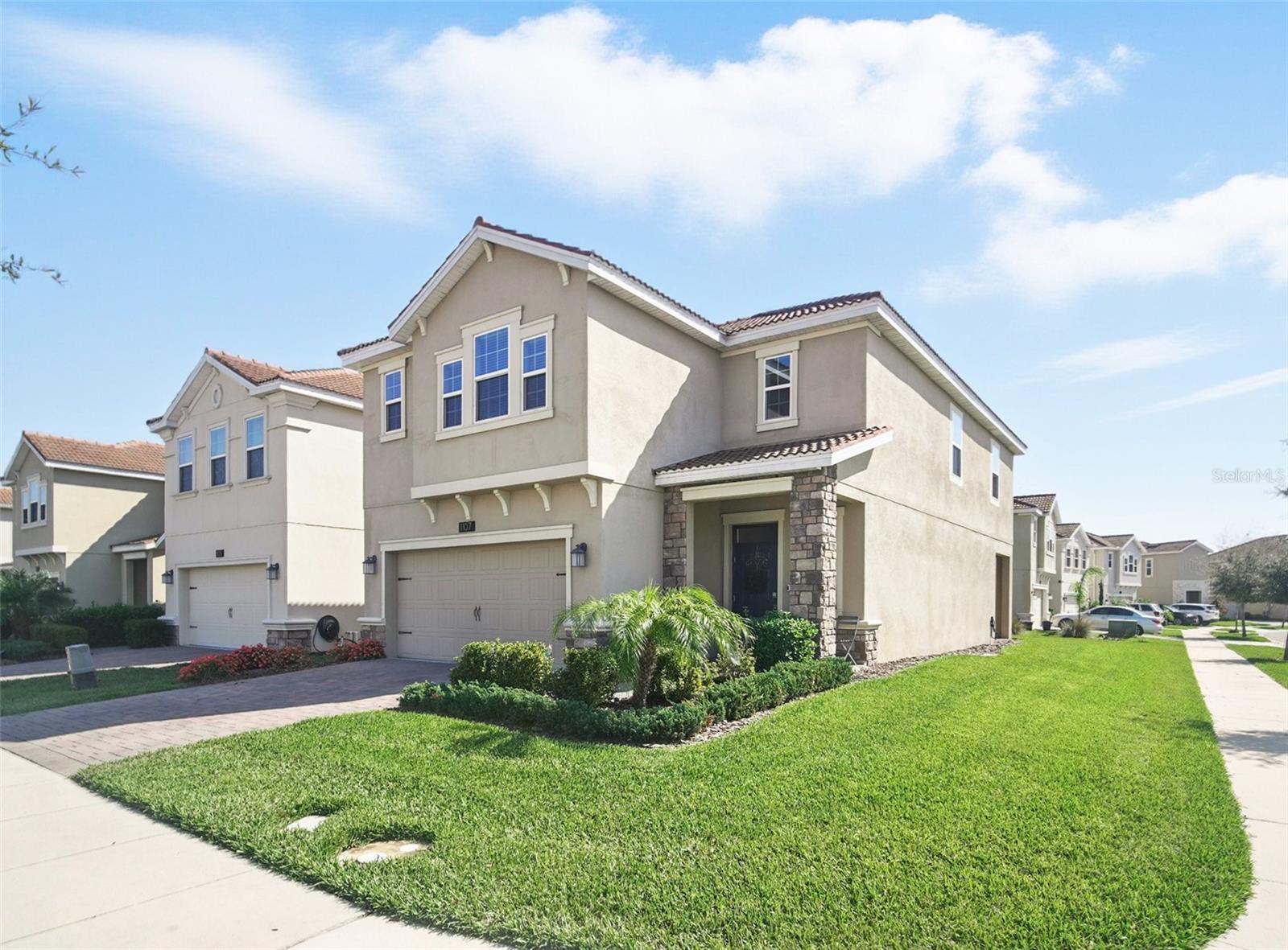 Property Photo: 1107 Trappers Trail Loop FL 33896