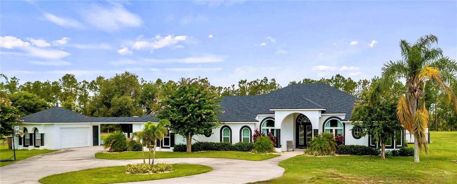 Property Photo: 17117 Heartwood Loop FL 34787