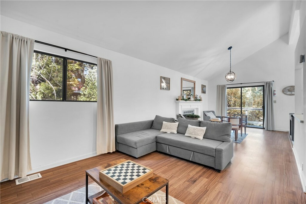 Property Photo: 561 Dover Court CA 92352