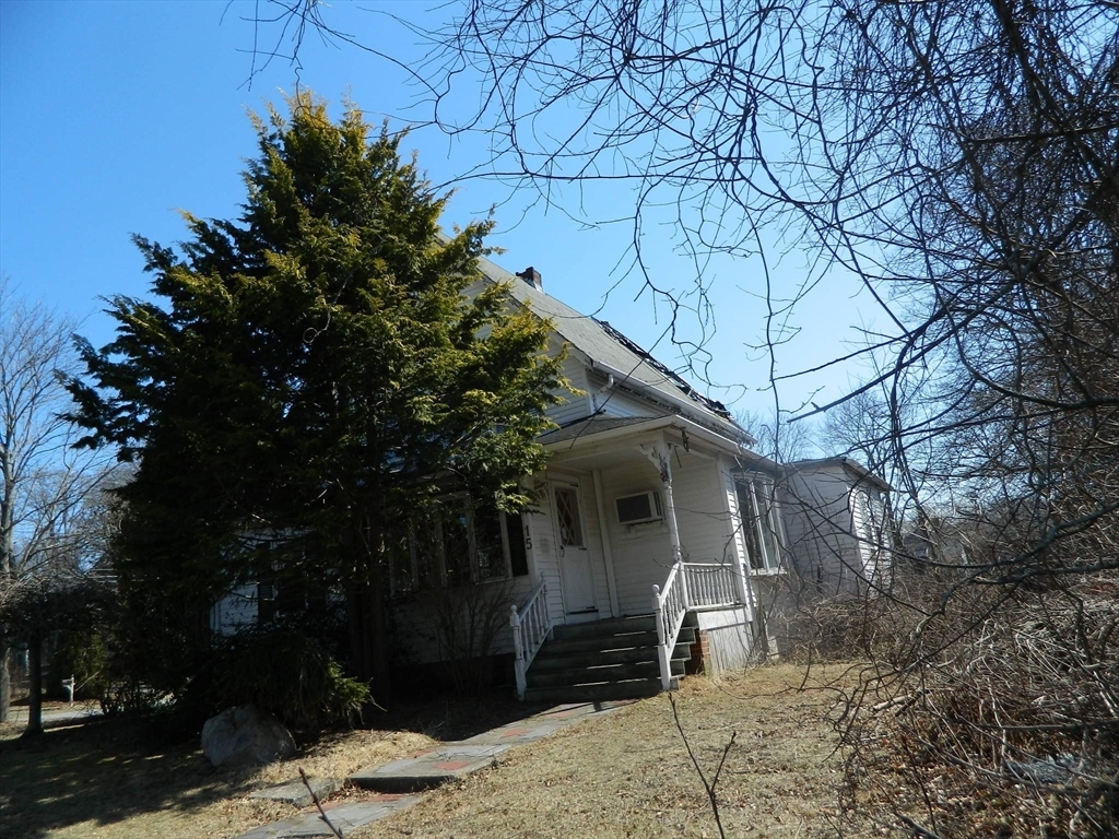 Property Photo: 15 Cottage St MA 02762