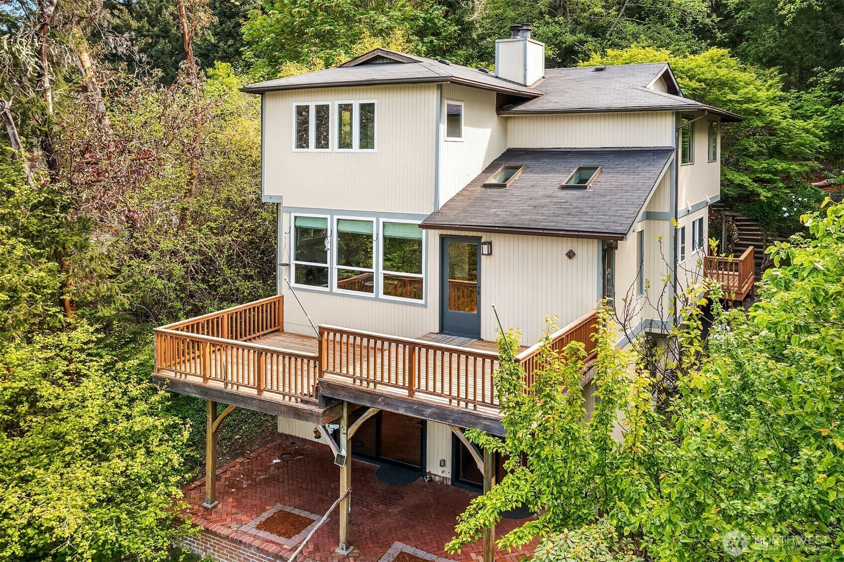 Property Photo: 29821 131st Avenue SW WA 98070