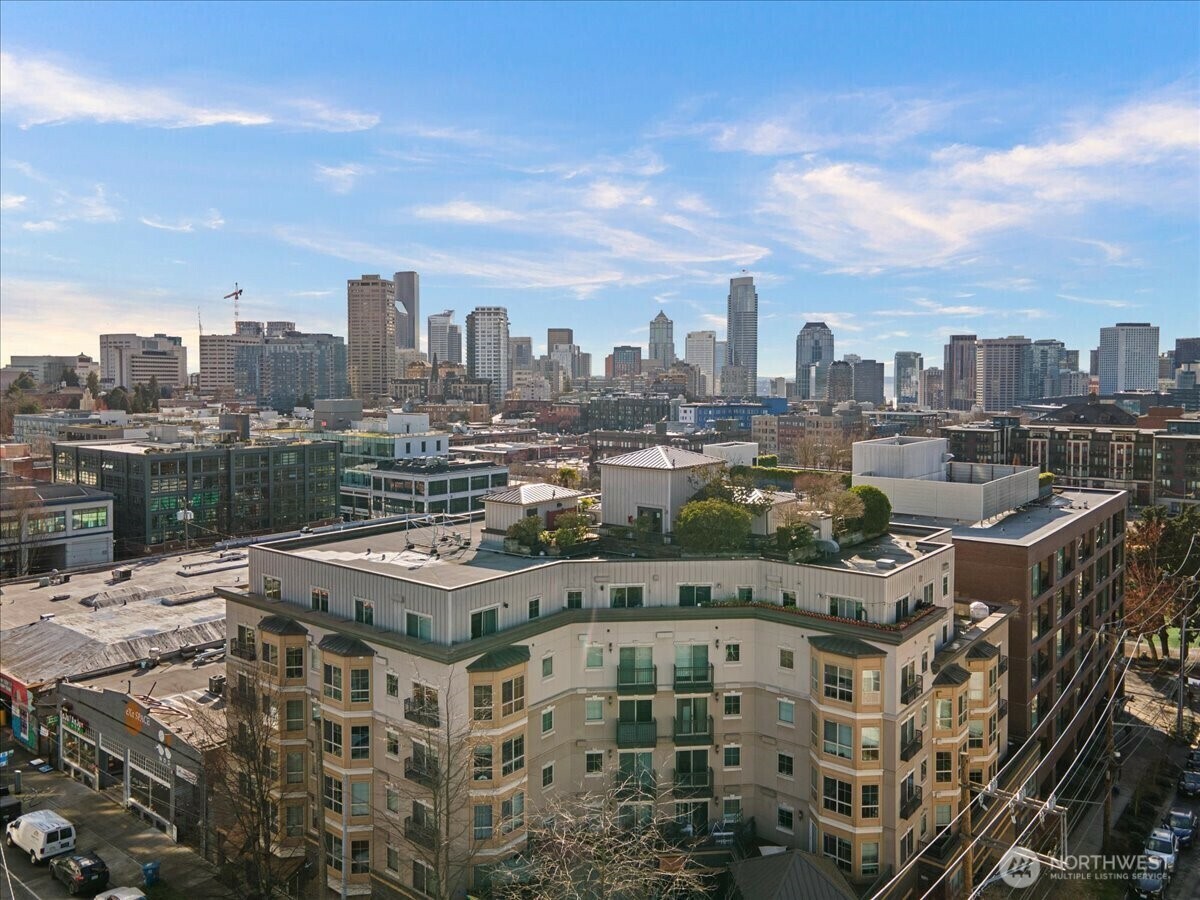 1125 E Olive Street 304  Seattle WA 98122 photo