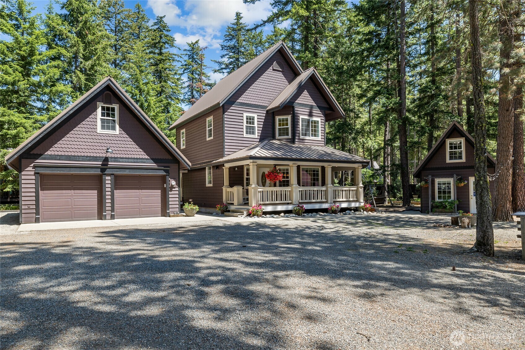 Property Photo: 80 Why Worry Lane WA 98940