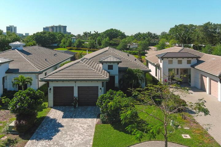 Property Photo:  3088 Gin Berry Way  FL 33401 