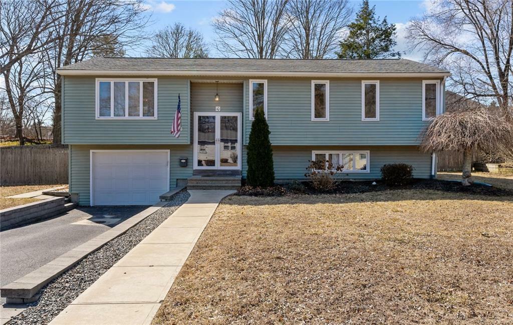 10 Thornton Avenue  Smithfield RI 02917 photo