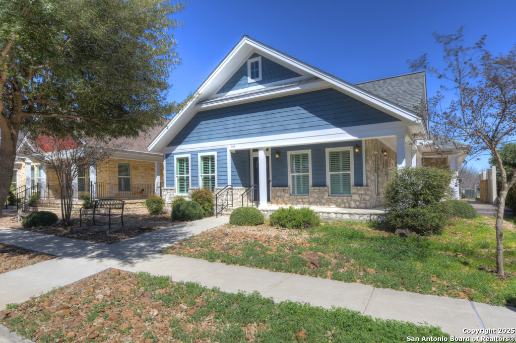 Property Photo: 944 Hudson Lane TX 78130