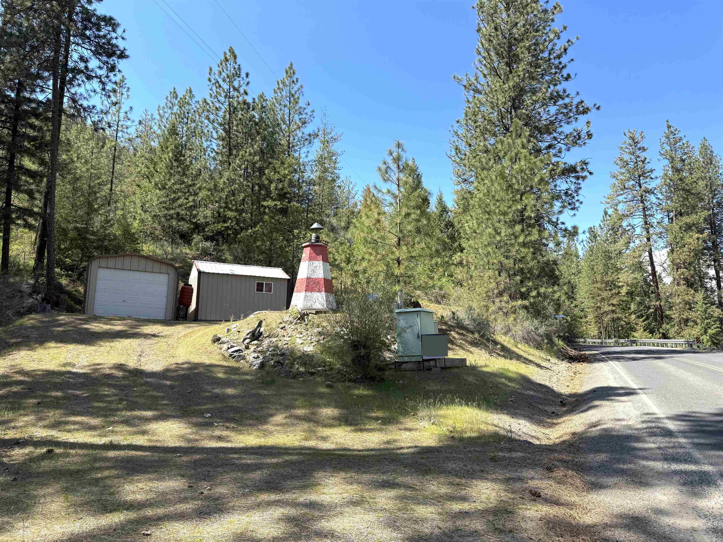 Property Photo: 42078 N Porcupine Bay Rd WA 99122