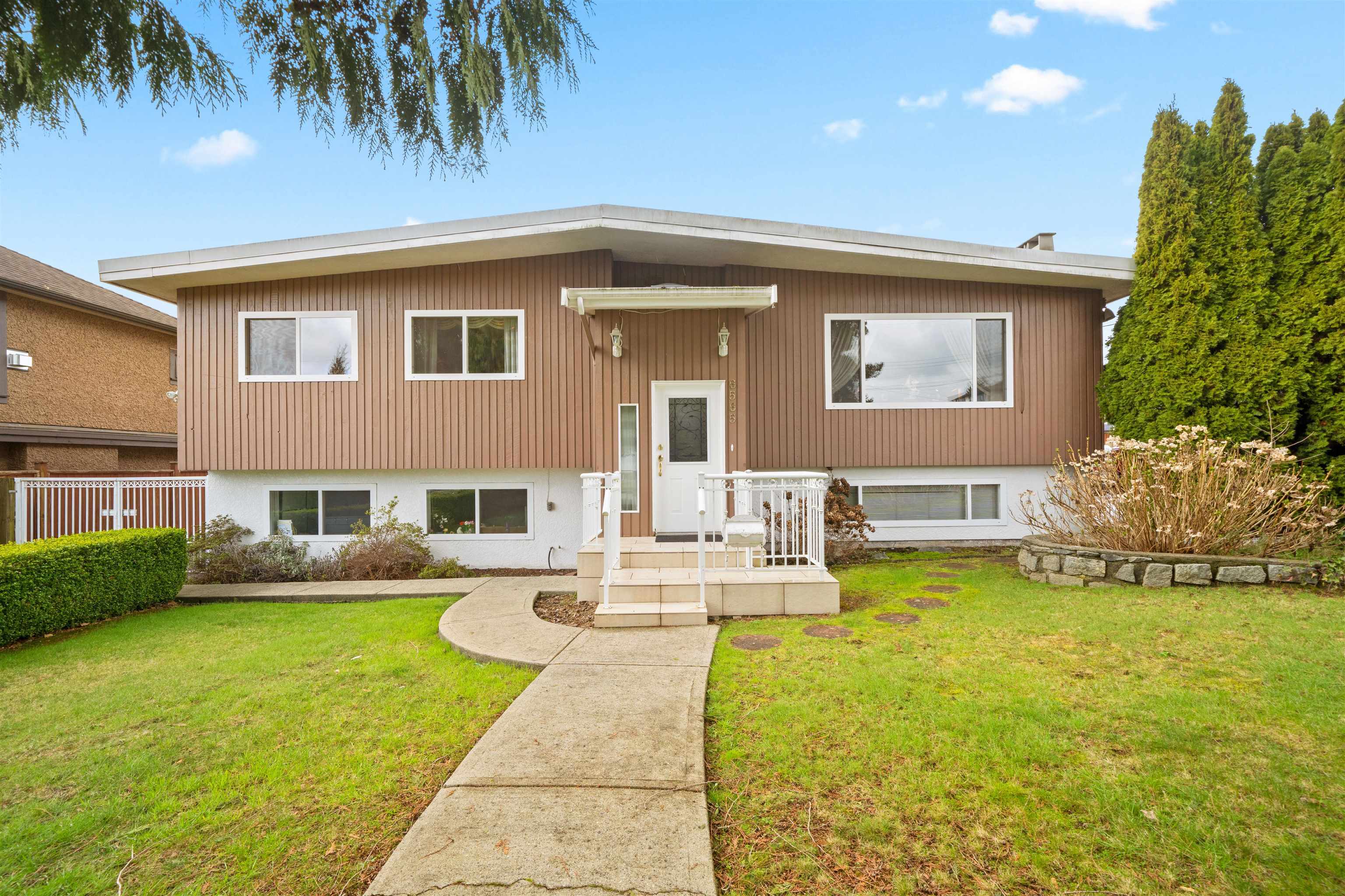Property Photo: 6565 Sumas Drive BC V5B 2V1