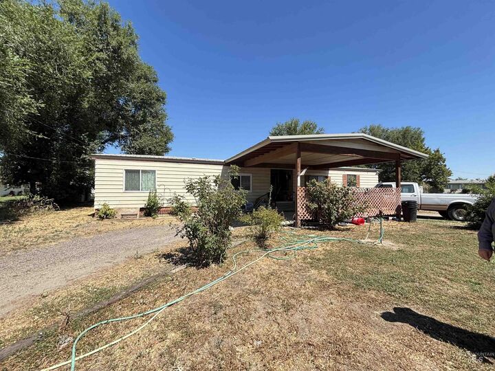 8018 N Pennsylvania  Fruitland ID 83619 photo