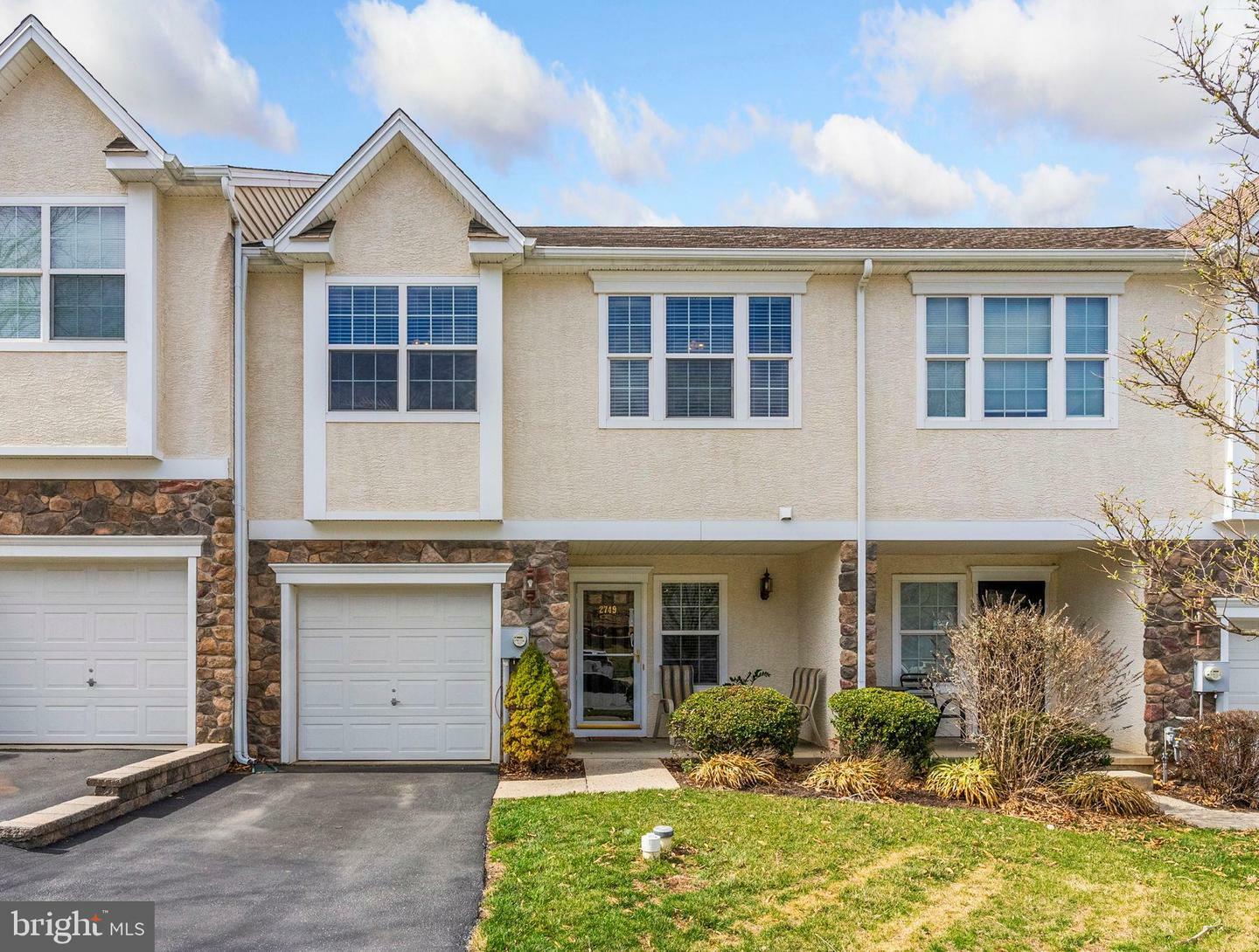 Property Photo: 2749 Shelburne Road 242W PA 19335