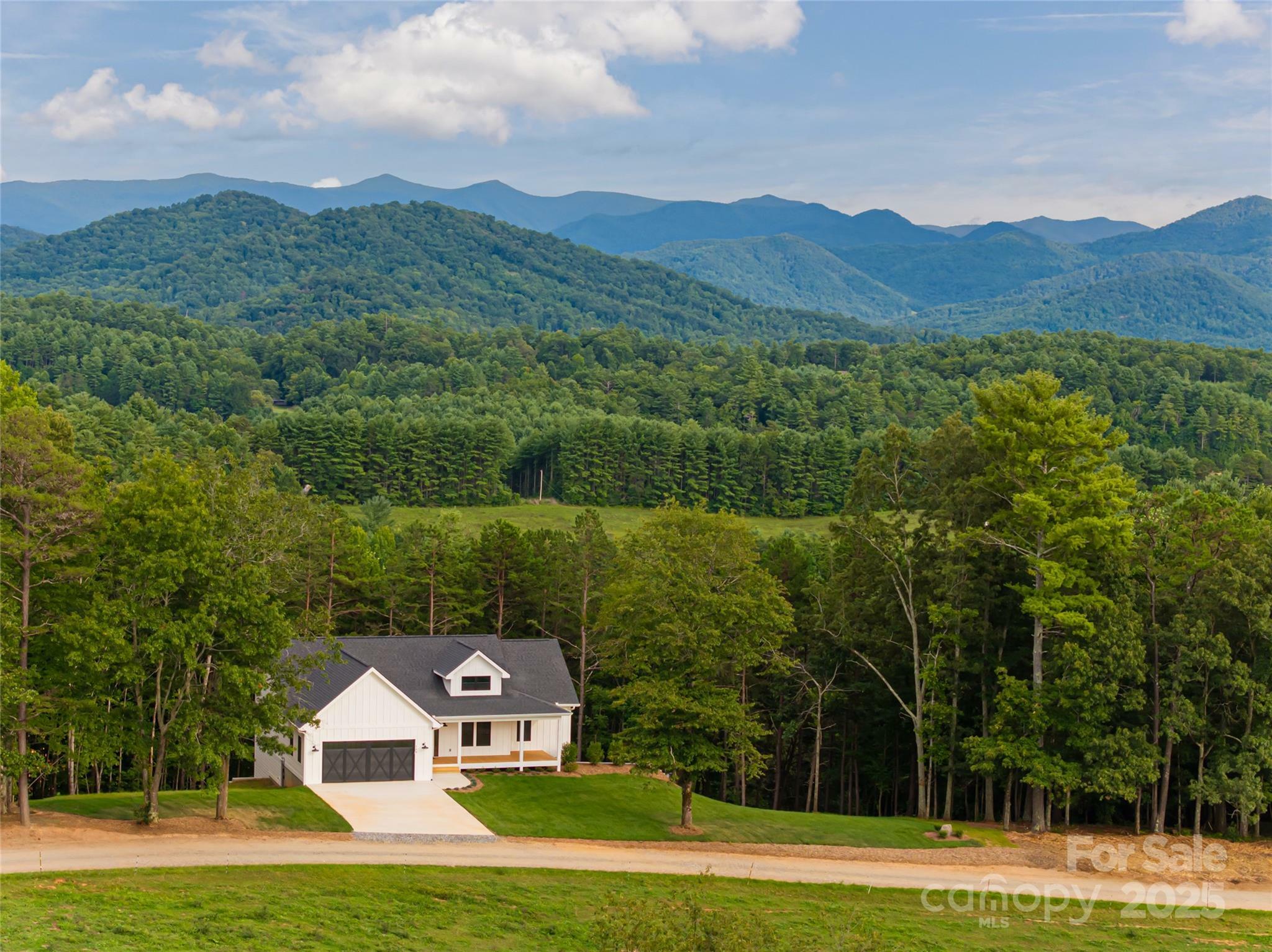 Property Photo: 168 Country Drive NC 28754