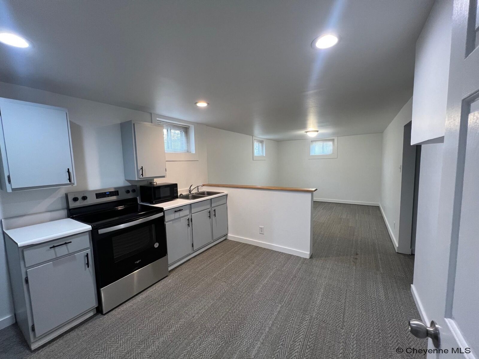 Property Photo:  1010 Cahill Dr  WY 82001 